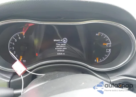 2021 Jeep Grand Cherokee 80Th Anniversary 4X2 z USA, uszkodzony, nr VIN 1C4RJEBG9MC517295